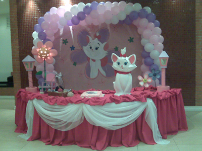 Tema da Gata Marie para decoração de festa infantil